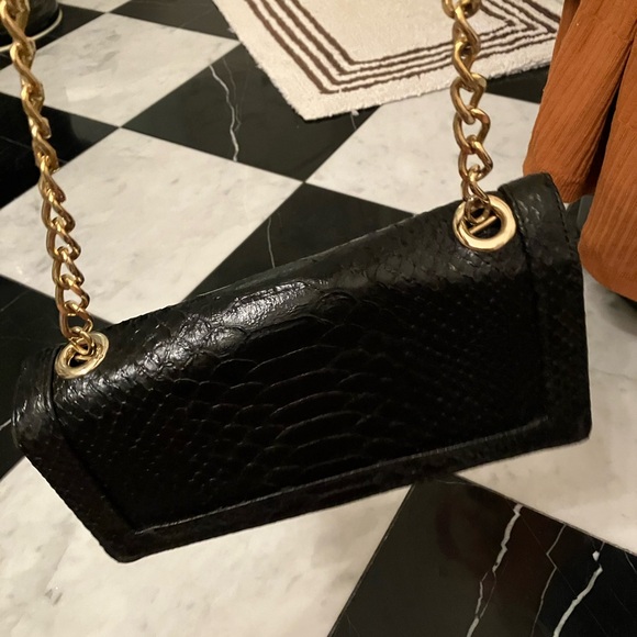 Liz Claiborne Black Crocodile Bag - Picture 6 of 11